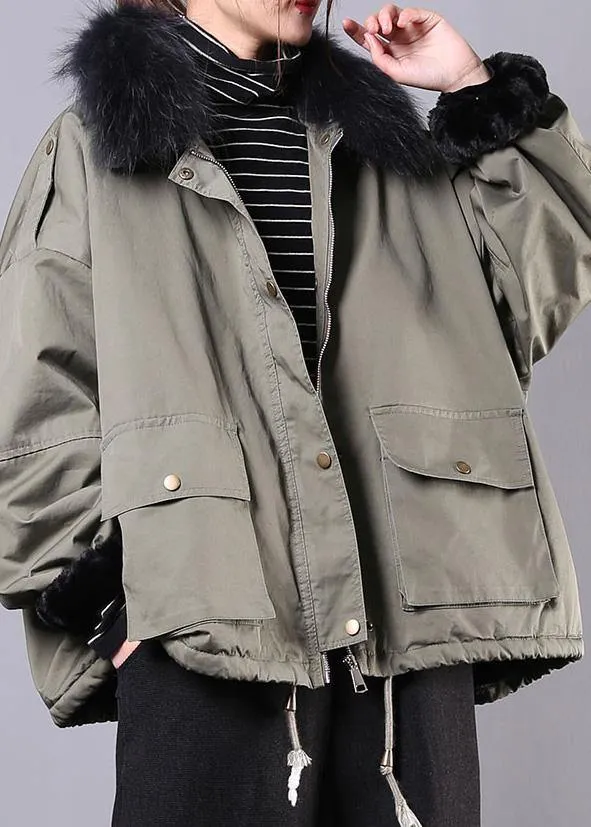 Army green casual outfit oversize snow jackets pockets faux fur collar winter coats